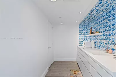 1100 West Ave #616, Miami Beach, FL 33139 - Photo 8