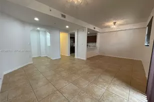 8800 NW 107 Ct, Doral, FL 33178 - Photo 2