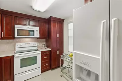 101 SE 3rd Ave #507, Dania Beach, FL 33004 - Photo 8