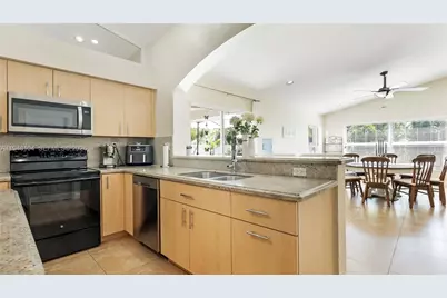 13310 NW 11th Ln, Sunrise, FL 33323 - Photo 22