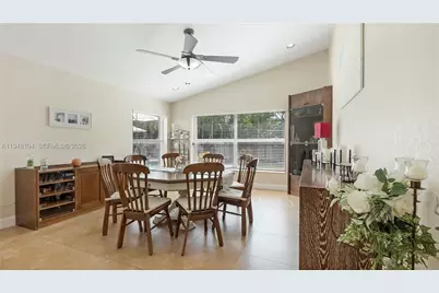 13310 NW 11th Ln, Sunrise, FL 33323 - Photo 30