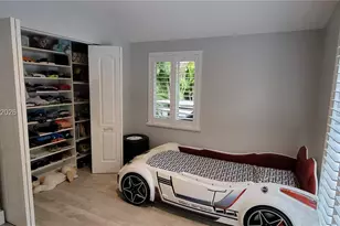 423 NW 48th Ave, Deerfield Beach, FL 33442 - Photo 22