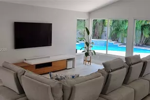423 NW 48th Ave, Deerfield Beach, FL 33442 - Photo 16