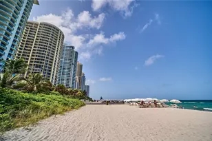 17275 Collins Ave, Sunny Isles Beach, FL 33160 - Photo 18