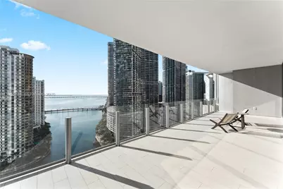 300 Biscayne Blvd Way #2102, Miami, FL 33131 - Photo 30
