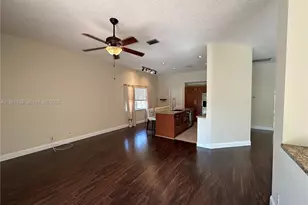 4192 Laurel Ridge Cir, Weston, FL 33331 - Photo 8