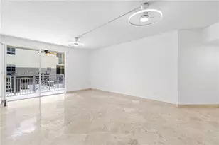 100 Meridian Ave, Miami Beach, FL 33139 - Photo 16