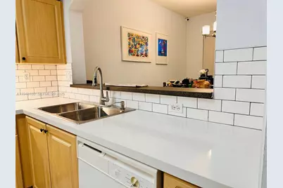 8826 W Flagler St #225, Miami, FL 33174 - Photo 12