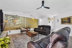 1975 NW 191st Ave, Pembroke Pines, FL 33029 - Photo 6