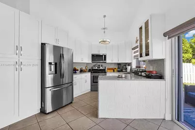 1975 NW 191st Ave, Pembroke Pines, FL 33029 - Photo 22
