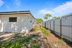 540 Harem Ave, Opa-Locka, FL 33054 - Photo 32