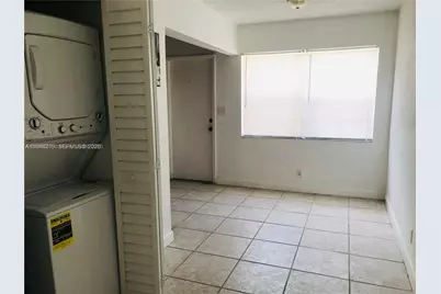 4633 NW 9th Dr #4633, Plantation, FL 33317 - Photo 2