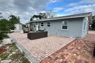 4 Helwig Terrace, Deerfield Beach, FL 33064 - Photo 2