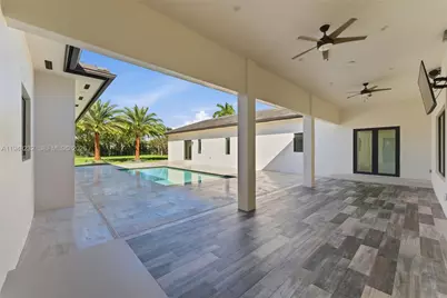 10005 SW 66th St, Miami, FL 33173 - Photo 48