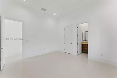 10005 SW 66th St, Miami, FL 33173 - Photo 42