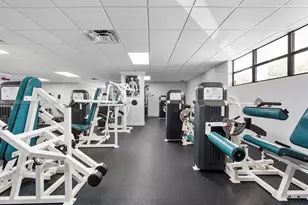 600 Parkview Dr, Hallandale Beach, FL 33009 - Photo 20