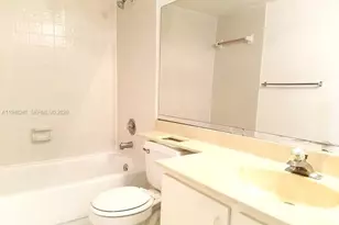 9701 Westview Dr, Coral Springs, FL 33076 - Photo 8