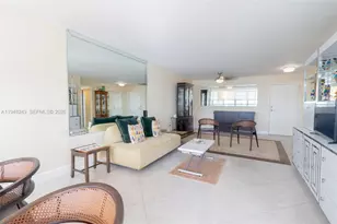 250 174th St, Sunny Isles Beach, FL 33160 - Photo 8