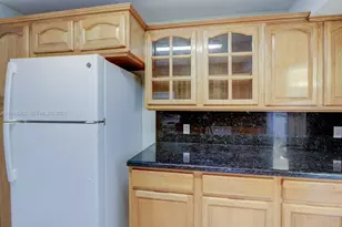 2101 S Ocean Dr, Hollywood, FL 33019 - Photo 10