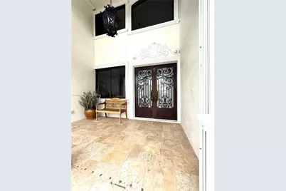 16137 SW 154th Ct, Miami, FL 33187 - Photo 4