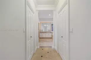 10261 SW 58th St, Miami, FL 33173 - Photo 20