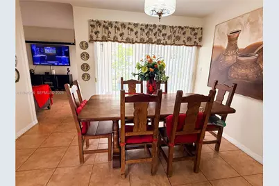 25107 SW 124th Ct, Homestead, FL 33032 - Photo 8