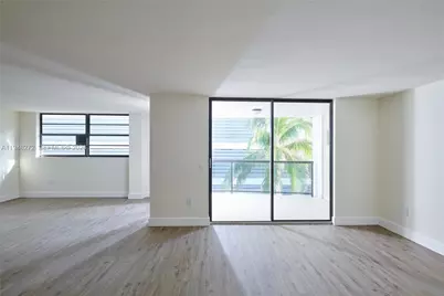 5845 Collins Ave #304, Miami Beach, FL 33140 - Photo 8