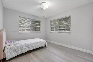 9032 NW 38th Dr, Coral Springs, FL 33065 - Photo 24