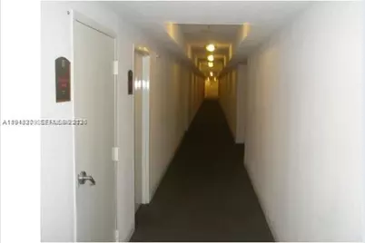 4242 NW 2nd St #1012, Miami, FL 33126 - Photo 6