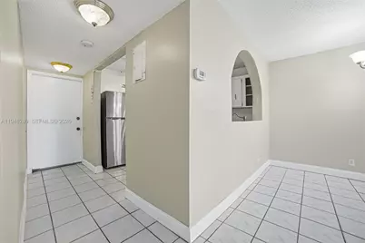 7830 NW 33rd St #504, Davie, FL 33024 - Photo 8