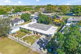 14421 Harrison St, Miami, FL 33176 - Photo 4