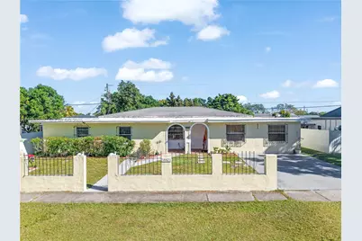 14421 Harrison St, Miami, FL 33176 - Photo 2
