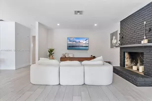10570 NE 3rd Ave, Miami Shores, FL 33138 - Photo 56