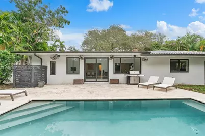 10570 NE 3rd Ave, Miami Shores, FL 33138 - Photo 42