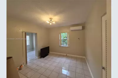 28 NE 49th St #0, Miami, FL 33137 - Photo 12