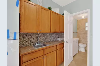 6345 Collins Ave #434, Miami Beach, FL 33141 - Photo 28