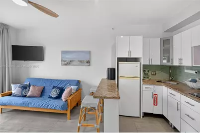 6345 Collins Ave #434, Miami Beach, FL 33141 - Photo 20