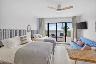 6345 Collins Ave, Miami Beach, FL 33141 - Photo 18