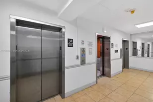 6345 Collins Ave, Miami Beach, FL 33141 - Photo 34