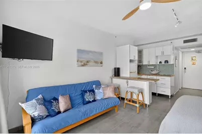 6345 Collins Ave #434, Miami Beach, FL 33141 - Photo 24