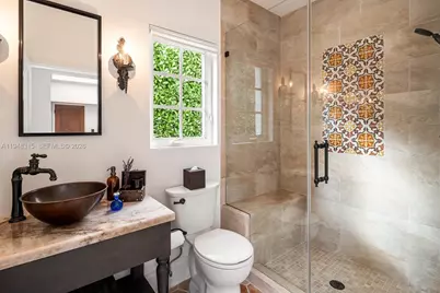 1234 S Greenway Dr, Coral Gables, FL 33134 - Photo 38