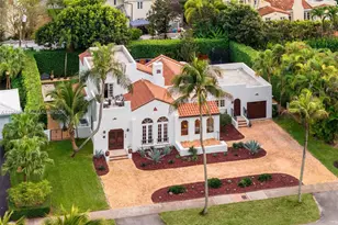 1234 S Greenway Dr, Coral Gables, FL 33134 - Photo 46