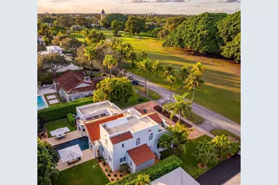1234 S Greenway Dr, Coral Gables, FL 33134 - Photo 50