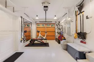 1234 S Greenway Dr, Coral Gables, FL 33134 - Photo 42