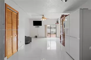 5890 W 25th Ct, Hialeah, FL 33016 - Photo 8