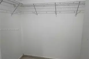 7290 NW 114th Ave, Doral, FL 33178 - Photo 6