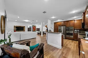 8658 NW 99th Path, Doral, FL 33178 - Photo 44