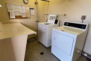 4602 Martinique Way, Coconut Creek, FL 33066 - Photo 24