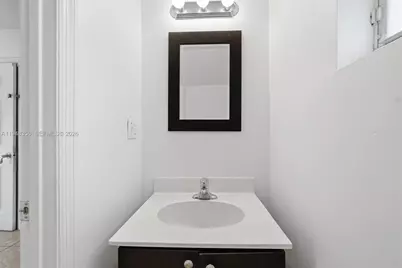 1403 NW 2nd St, Fort Lauderdale, FL 33311 - Photo 12