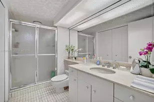 19355 Turnberry Way, Aventura, FL 33180 - Photo 38